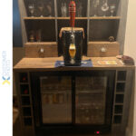 Atpakaļ bāra dzesētājs 2 bīdāmās durvis 220 litri Melns | Adexa BC02PS - Image 2