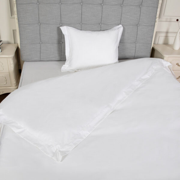 Ekskluzīva gultas veļas komplekts segas pārvalks un spilvendrāna balts 100% bambuss 220x220cm/50x60cm 300TC | Siexa DCPC2202201