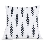 Spilvendrāna 50x50cm Balta ar Melnu rakstu | Siexa DPC50502