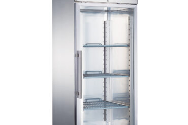 685lt Komerciālais Ledusskapis Nerūsējošā tērauda Vertikālā skapis Viena stikla durvis GN2/1 Ventilēta dzesēšana | Adexa R650VGLASS