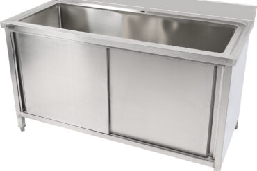 Komerciāla trauku mazgāšanas izlietne Nerūsējošais tērauds 1 bļoda Aizsargmala 2 durvis 1500mm Dziļums 700mm | Adexa PSD150702D