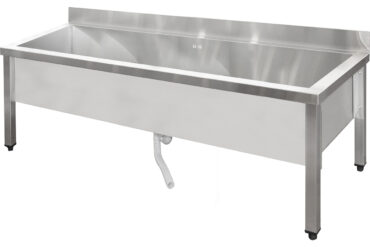 Zemā komerciālā trauku mazgātava Izlietne Nerūsējošā tērauda 1 bļoda Ar uzšļakstījumu aizsargu 1500x600x660mm Kvadrātveida kājas | Adexa SMSJY15060