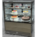 Komerciālais Kūku Lejupielādes Stends ar Taisnu Priekšu, 2 Plaukti, 1000x700x1200mm, Nerūsējošais Tērauds un Melns | Adexa HL1000ER2 - Image 2